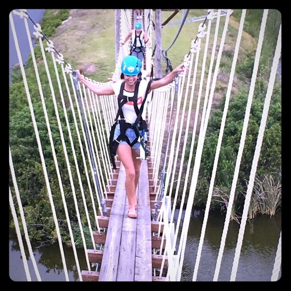 Meet your Posher, Stephanie - Picture 1 of 1